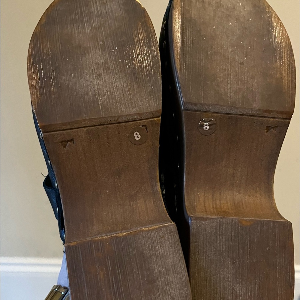 Seychelles Black Leather Clogs - Picture 3 of 3